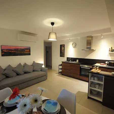 Apartment Belf 3 - In Centro Citta - Parcheggio Gratuito *